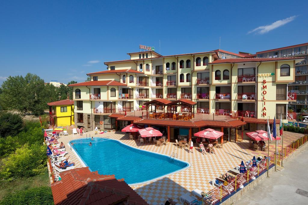 Hotel Smolyan Pantai Sunny Luaran gambar